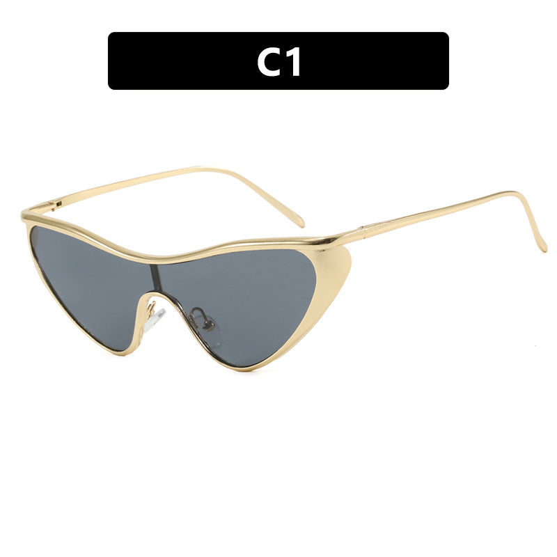 Ladies extravagant shaped sunglasses with protective UV filter Bowlift