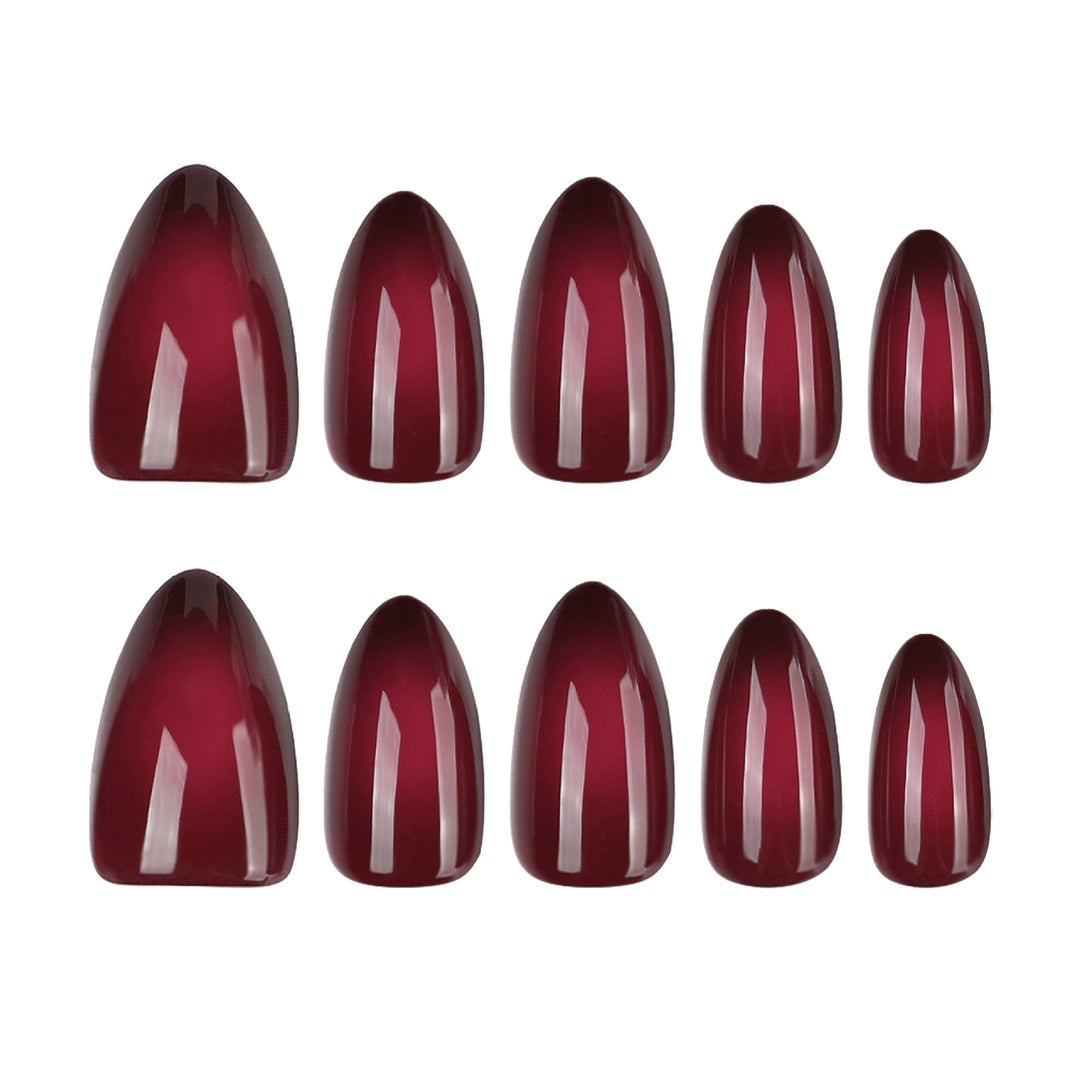 Elegant Stiletto Nails with Gentle Gradient Bowlift