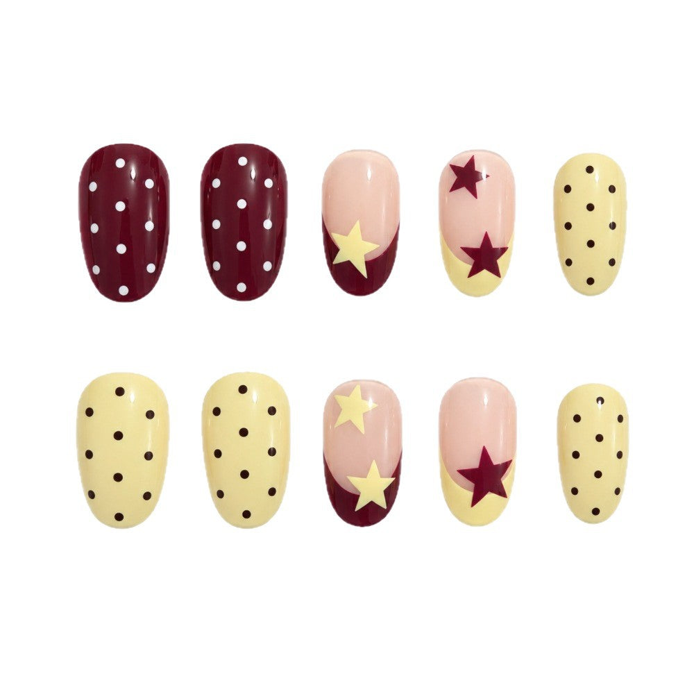 Artistic Star-Embellished Nail Art Extensions