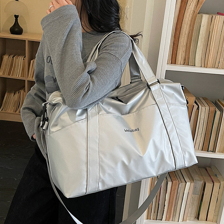 Multi-Functional Sporty Travel Duffel
