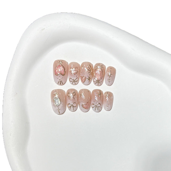 Decorative Press-On Nail Art Set with Heart and Glitter Accents Bowlift