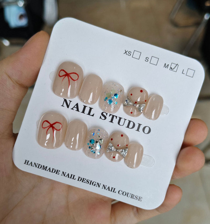 Handmade Nail Art Bowlift