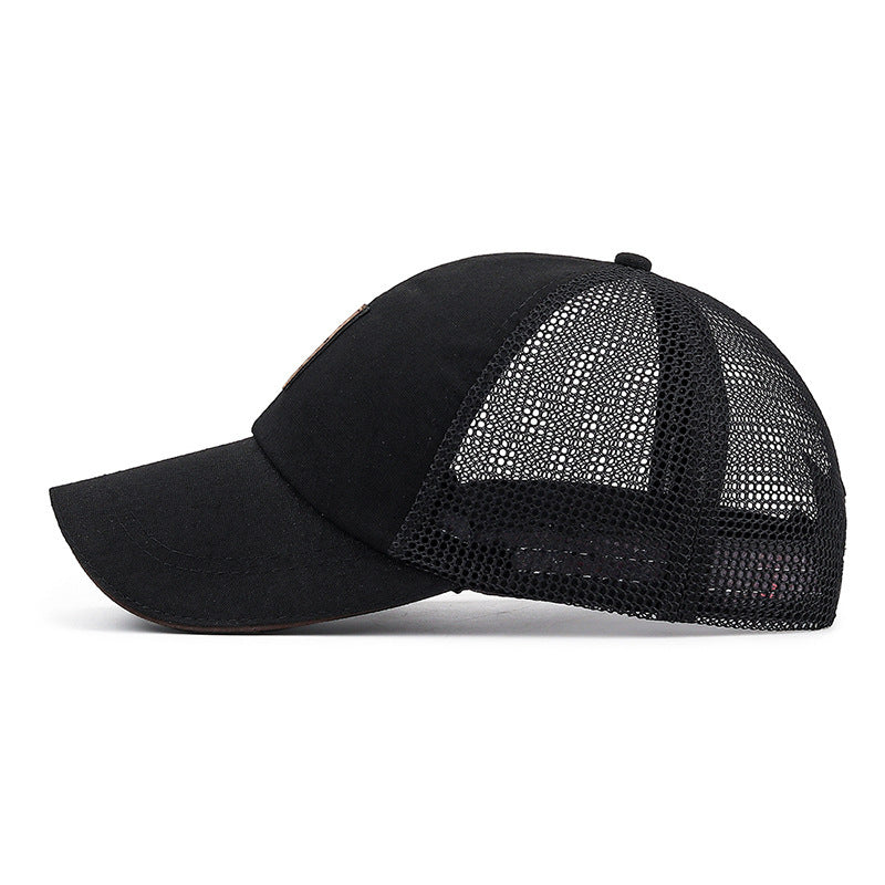 Women's Stylish Trucker Cap Bowlift