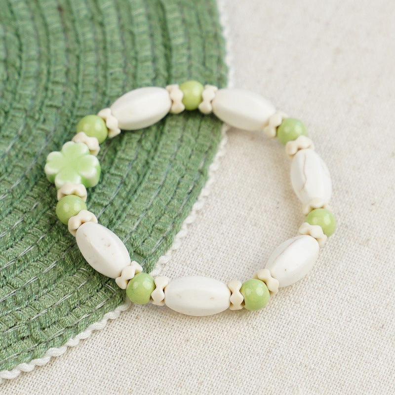 Heart-Shaped Beaded Bracelet Bowlift