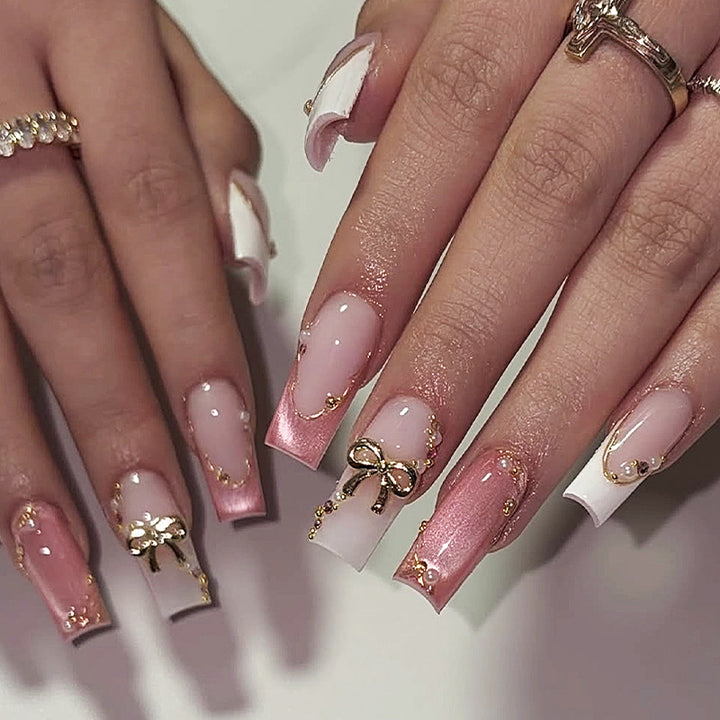 Decorative Press-On Nail Set with Glamorous Accents Bowlift