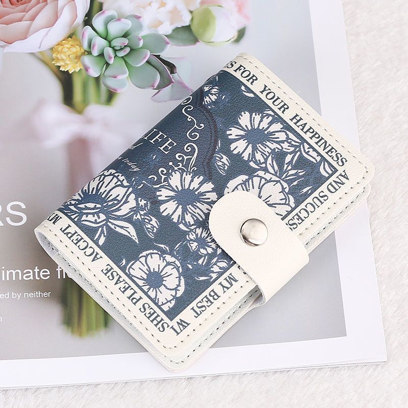 Elegant Rose Print Wallet Bowlift