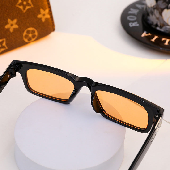 Ladies elegant rectangular sunglasses with special frame Bowlift