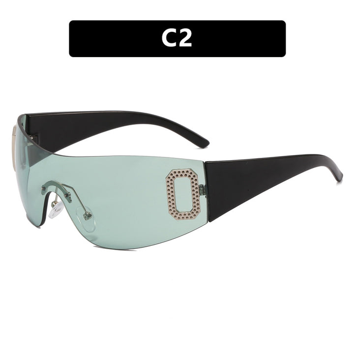 Ladies sporty fashionable sunglasses with elegant design and UV protection Bowlift