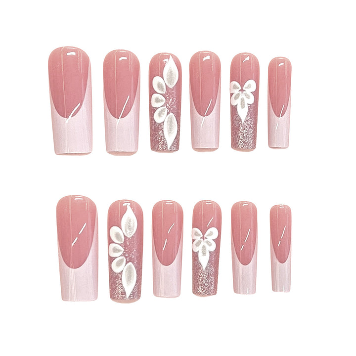 Elegant Floral Design Press-On Nails Bowlift