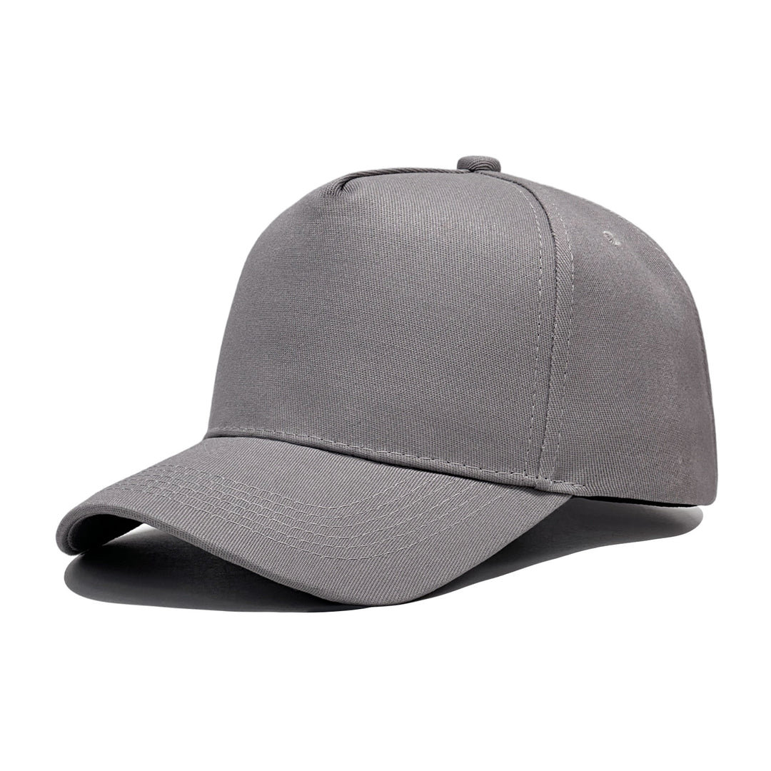 Women’s sporty cap made of breathable material Bowlift