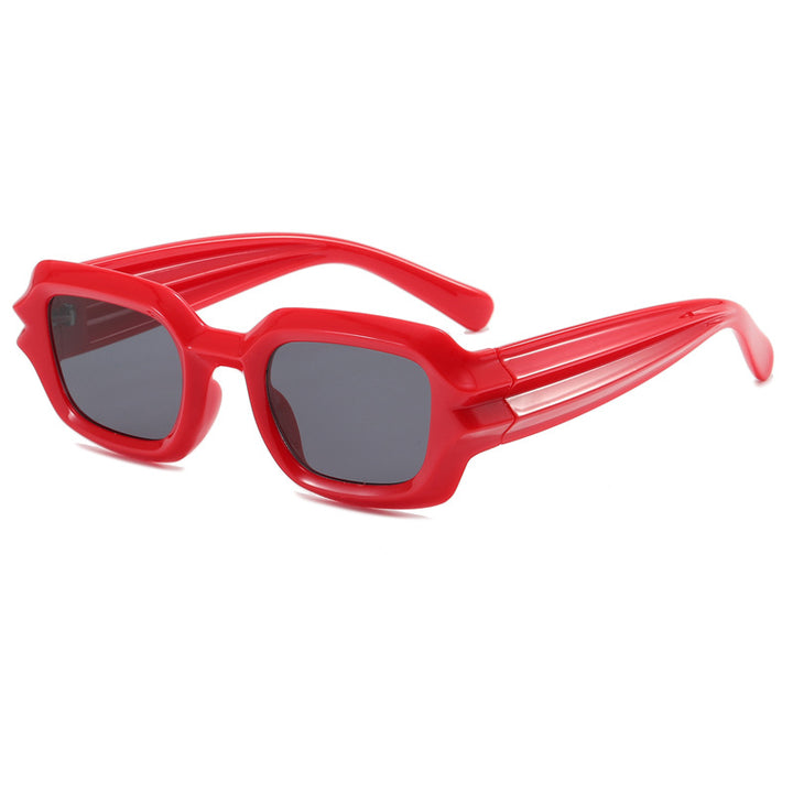 Women's fashionable sunglasses in contemporary design Bowlift