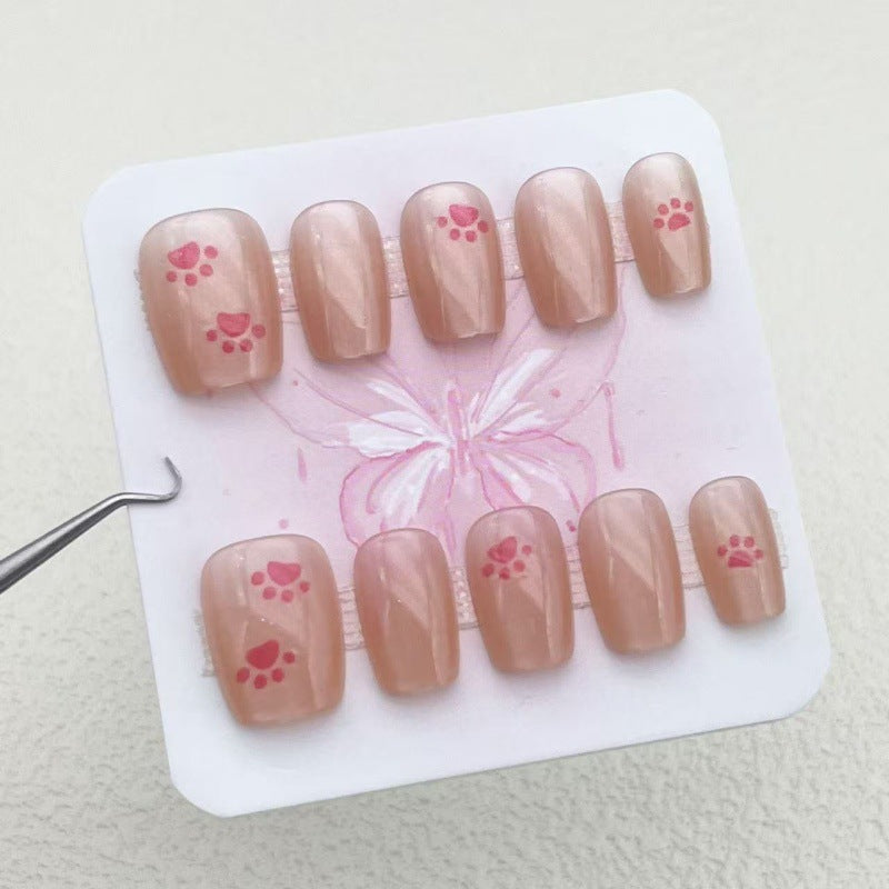 Creative Artificial Nails with Playful Paw Designs Bowlift