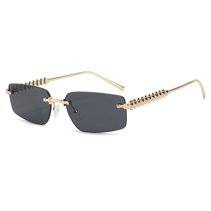 Women's square sunglasses with filigree frame and luxurious accents Bowlift