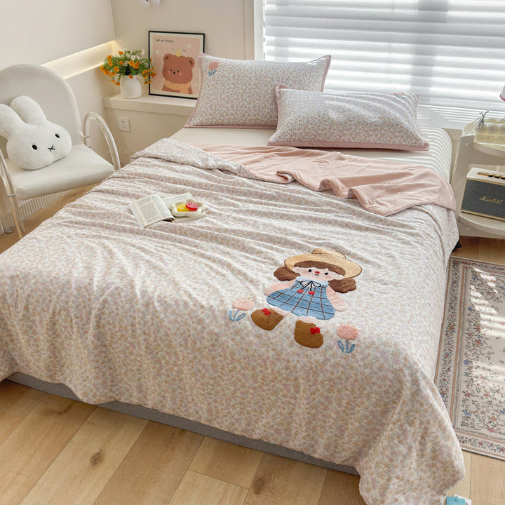 Women Cozy Bedspread with Playful Penguin Design Bowlift
