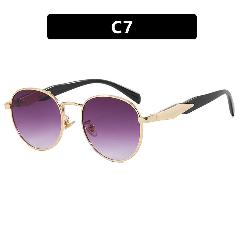 Women's round sunglasses with elegant, golden frame and UV protection Bowlift