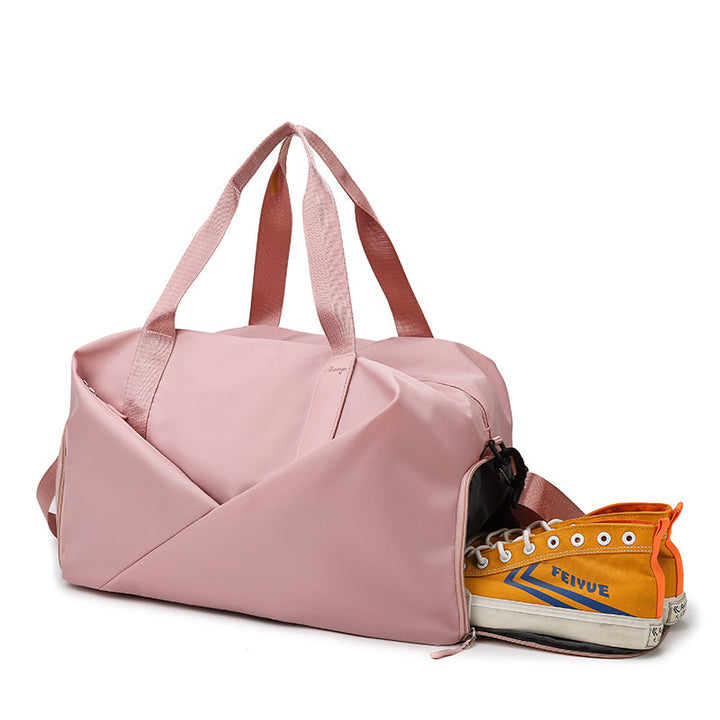 sporty travel bag with intelligent compartment design and adjustable shoulder strap Bowlift