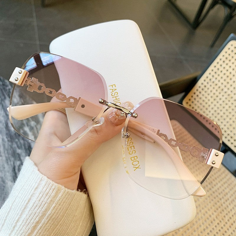 Stylish Oversized Shield Sunglasses