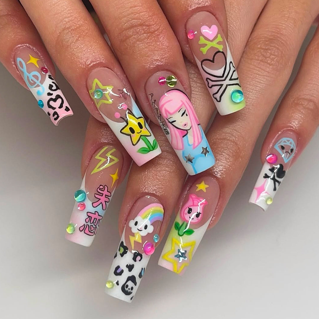 Artificial nails with colorful design Bowlift