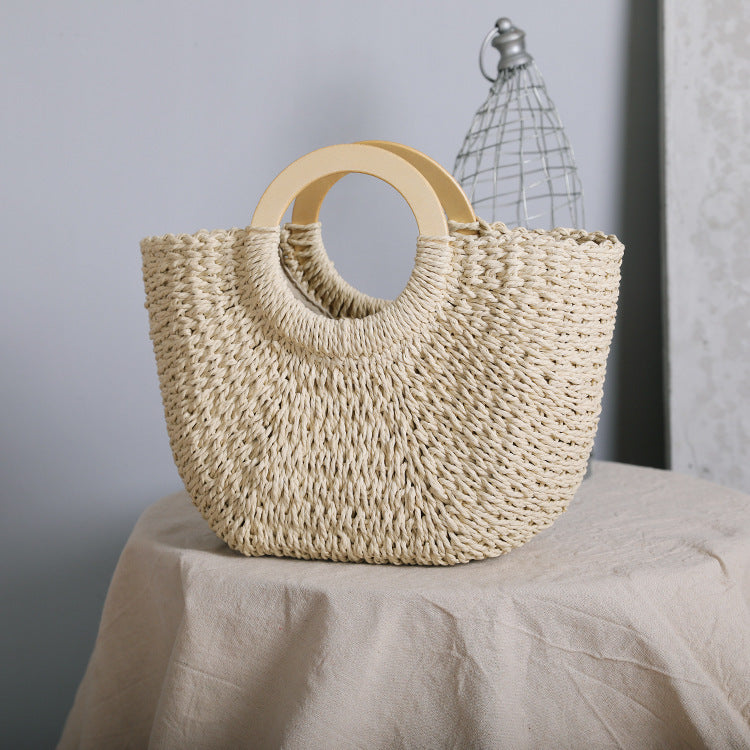 Handcrafted tote bag made from natural raffia Bowlift