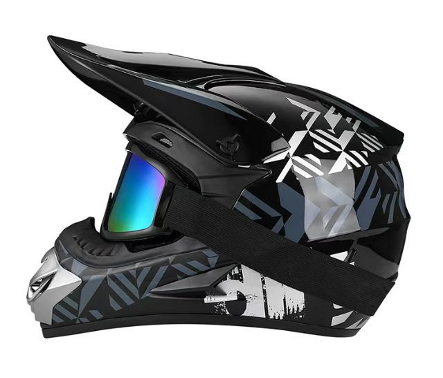 full-face motocross helmet with extended visor and reinforced chin guard Bowlift