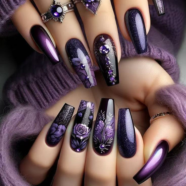 Elegant and creative art nails Bowlift