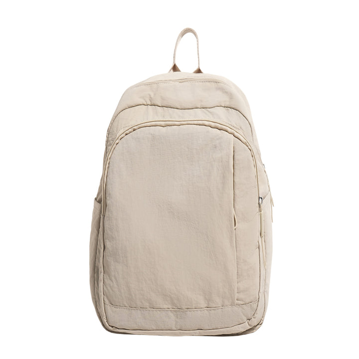 Spacious and Lightweight Everyday Backpack Bowlift