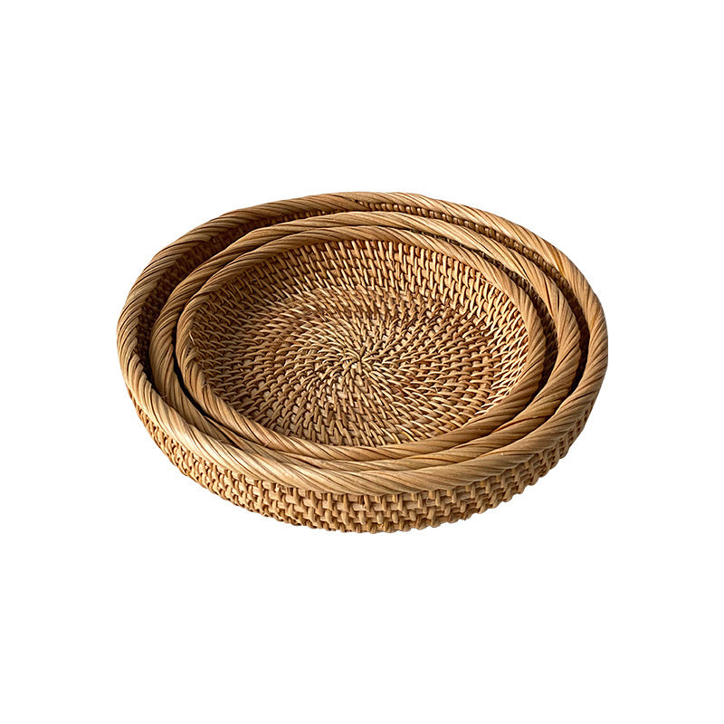 Ladies chic round basket made of natural willow material Bowlift