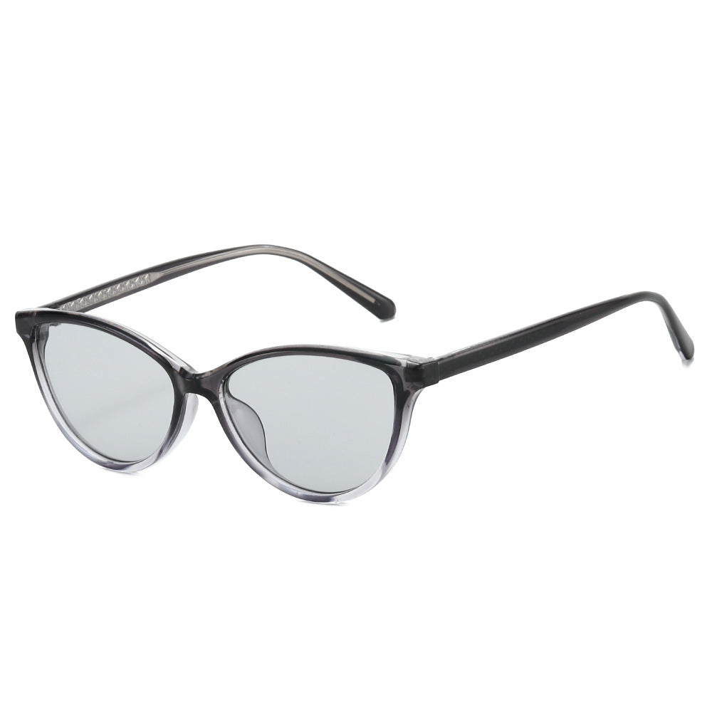 Women's Cat-Eye Sunglasses with Stylish Accents Bowlift