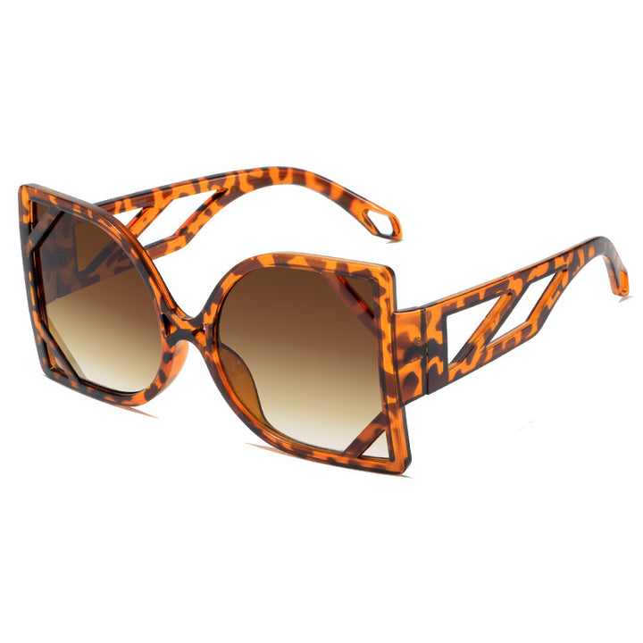 Ladies geometric sunglasses with exclusive design and UV protection Bowlift