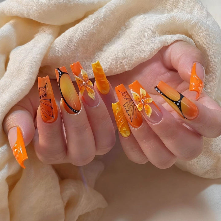 Artful Nail Tips Set with Leaf Accents Bowlift