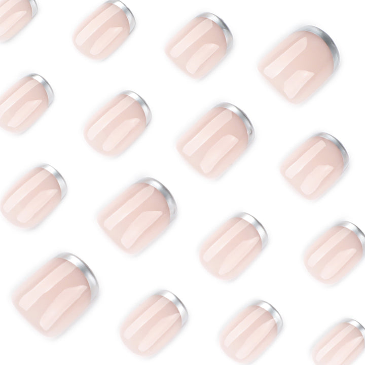 Elegant French-Tip Nail Art Bowlift