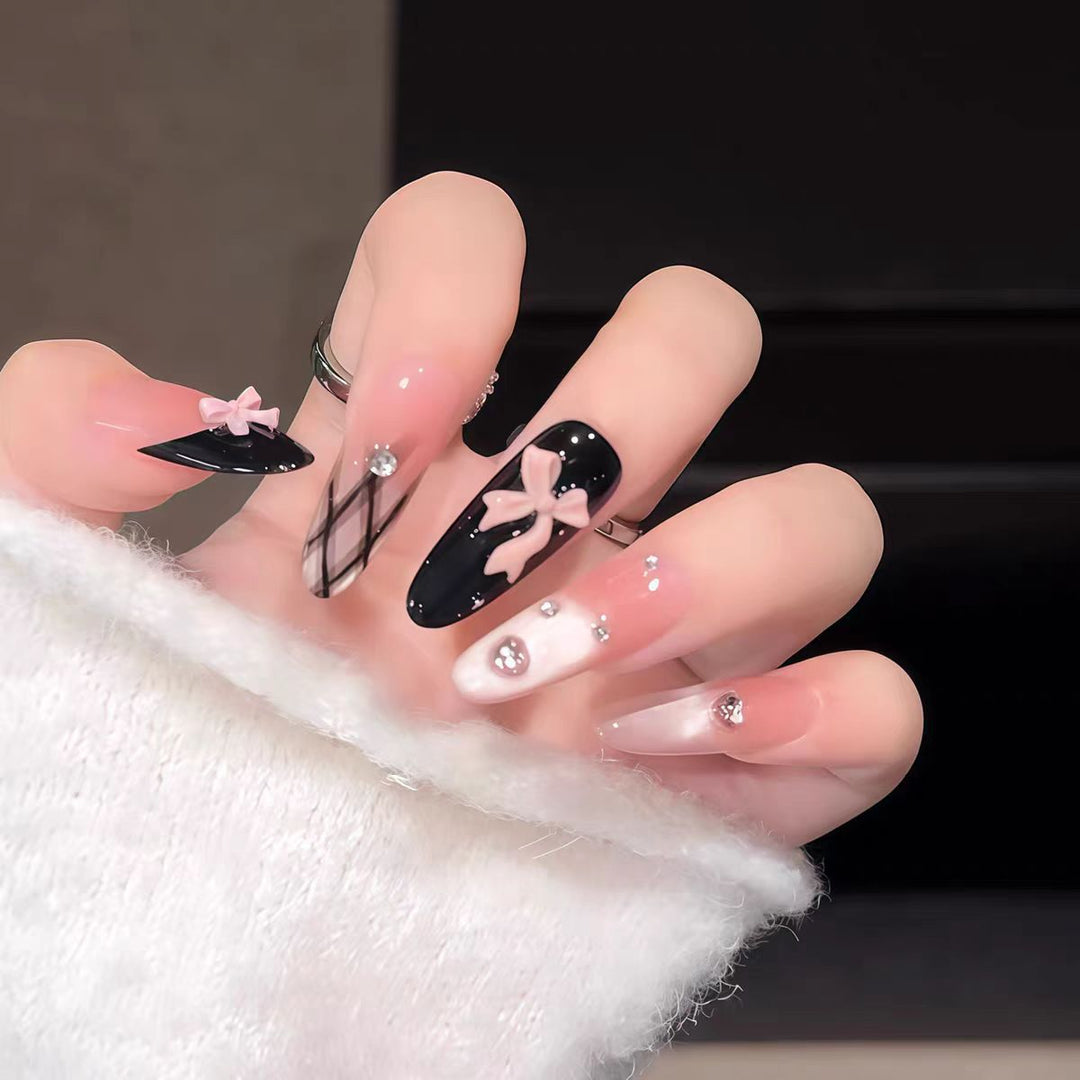 Glittery 3D Press-On Nail Set Bowlift