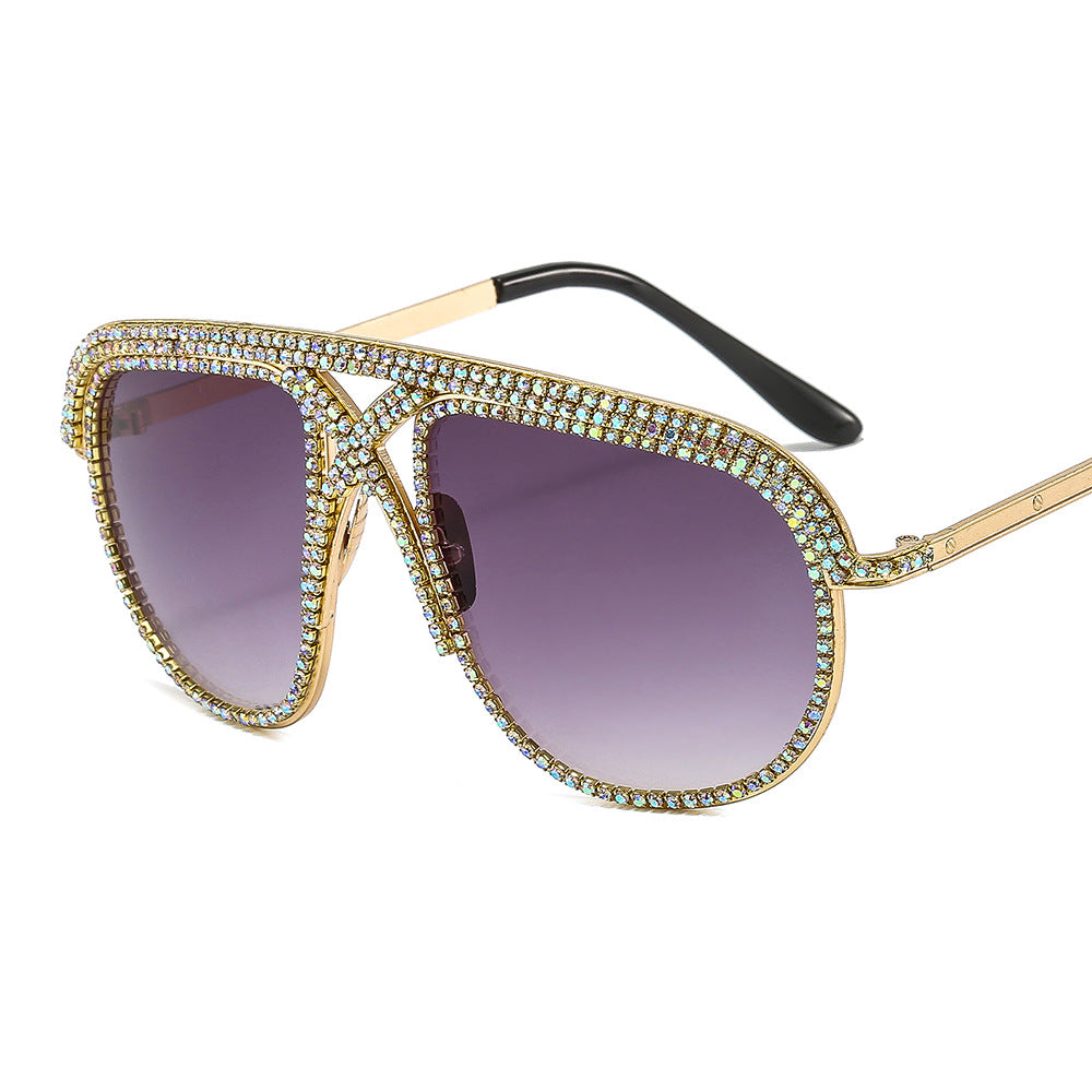 Ladies elegant sunglasses with glittering frame and gradient lenses Bowlift