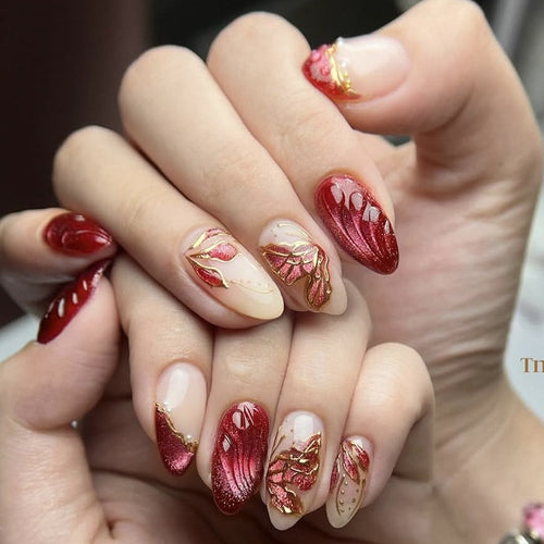 Acrylic nail set with glamorous 3D design and luxurious embellishments Bowlift
