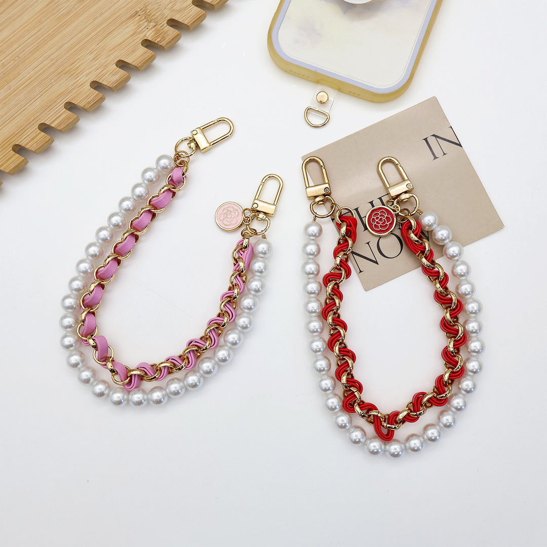 Chic Pearl-Chain Eyewear Holder Bowlift
