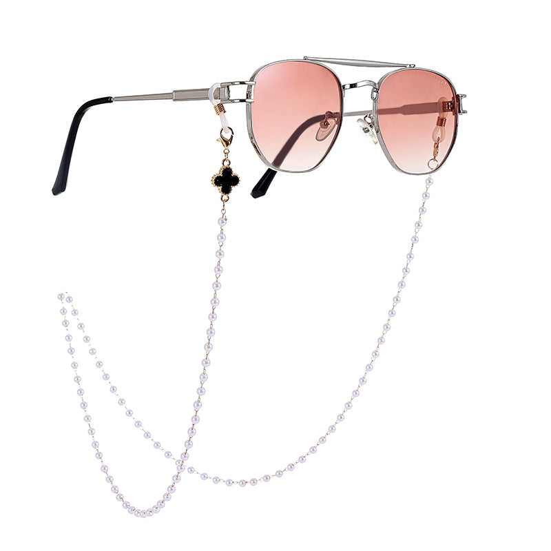 Elegant Beaded Sunglasses Chain Bowlift