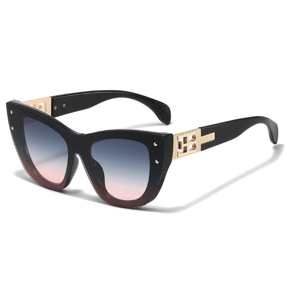 Vintage Cat Eye Sunglasses Bowlift