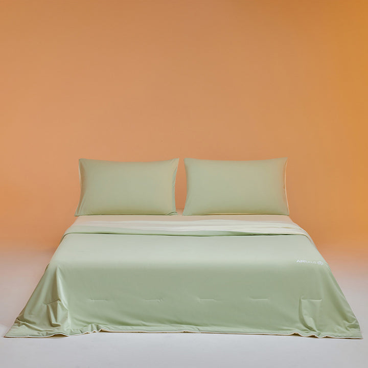 Ladies premium Satin bedding set with elegant structure Bowlift