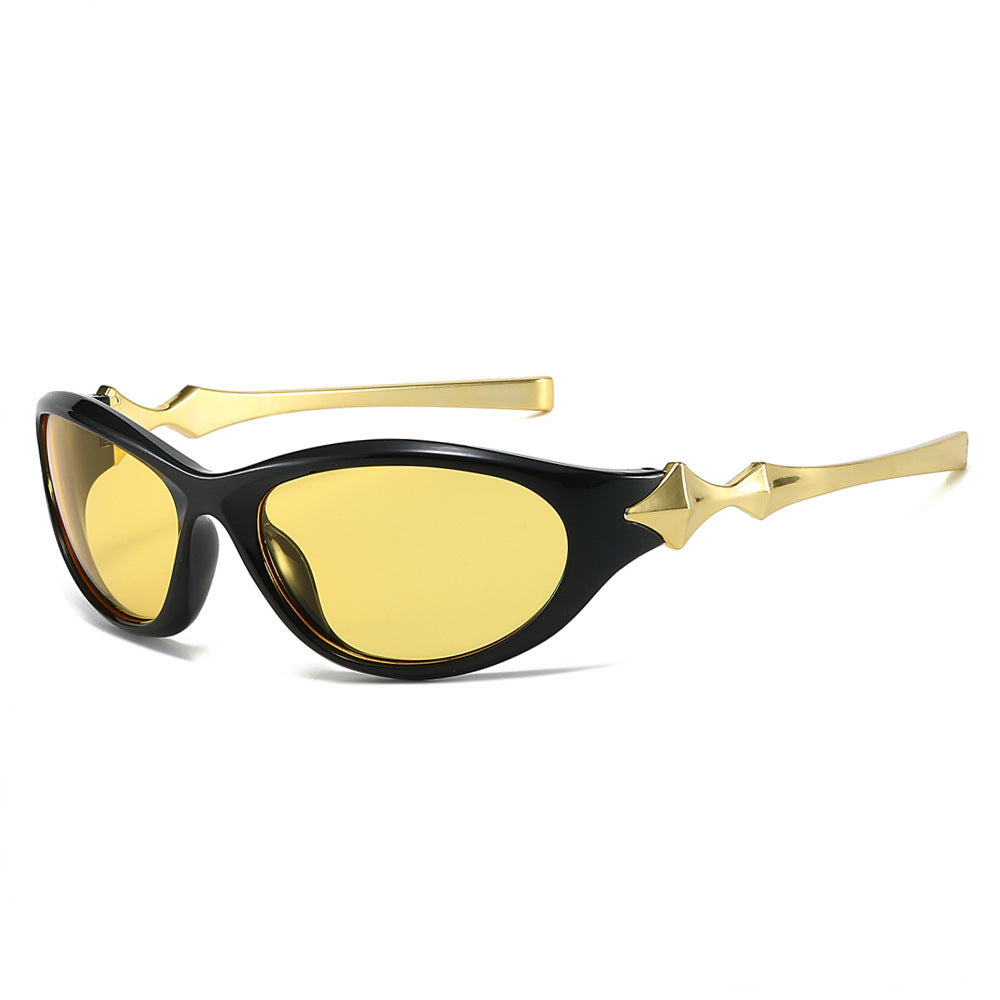 Fashion-Forward Vintage-Inspired Cat-Eye Sunglasses Bowlift