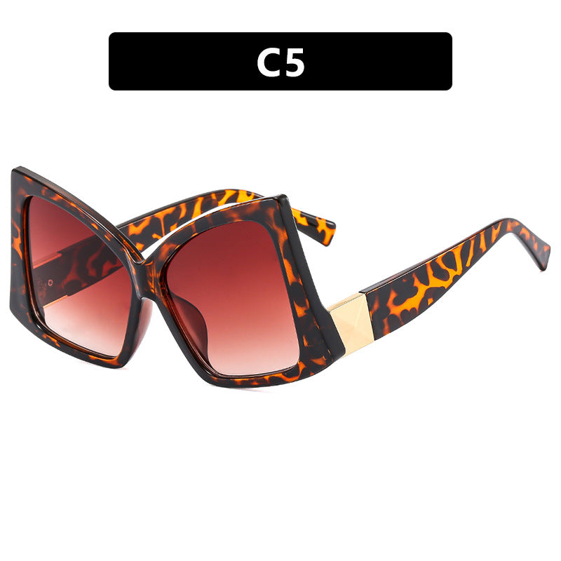 Women's oversized sunglasses with elegant square frame and protective UV protection Bowlift