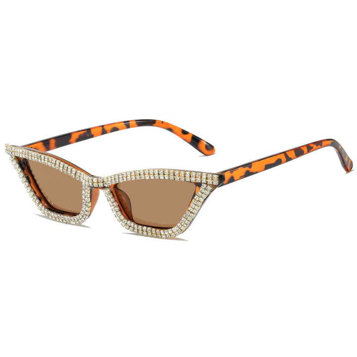 Women extravagant Cat-Eye sunglasses with sparkling crystal frame Bowlift
