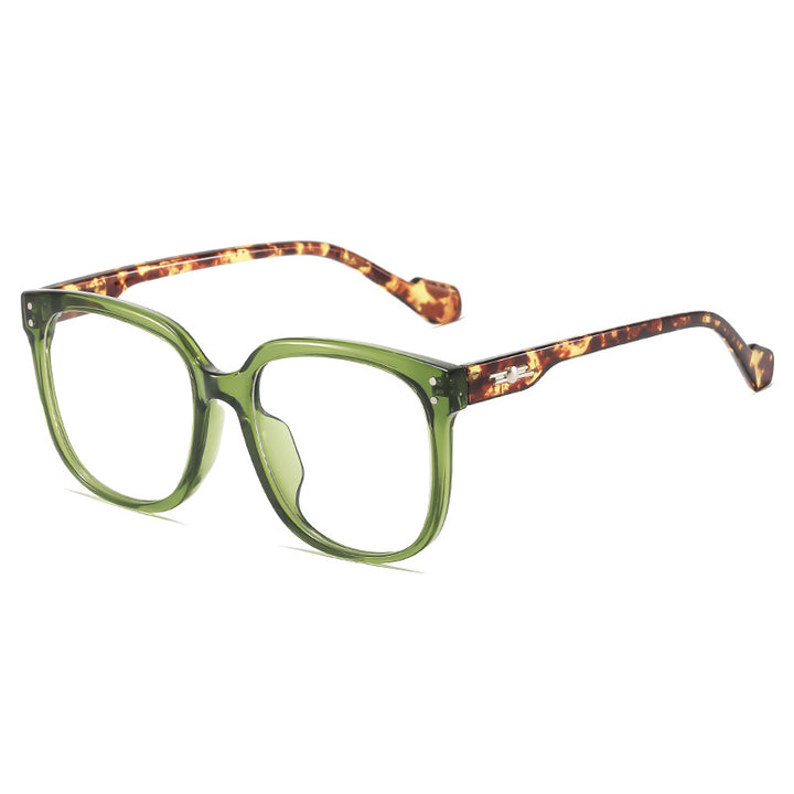 Designer Eyewear Bowlift