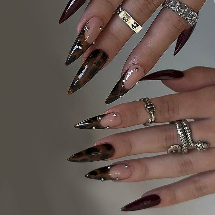Decorative Press-On Nail Art Bowlift