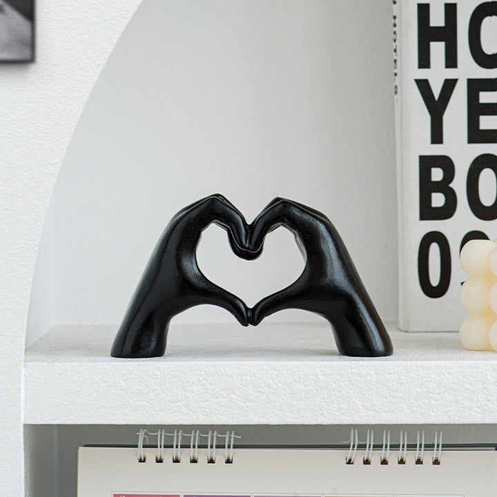 Decorative Heart-shaped Sculpture Bowlift