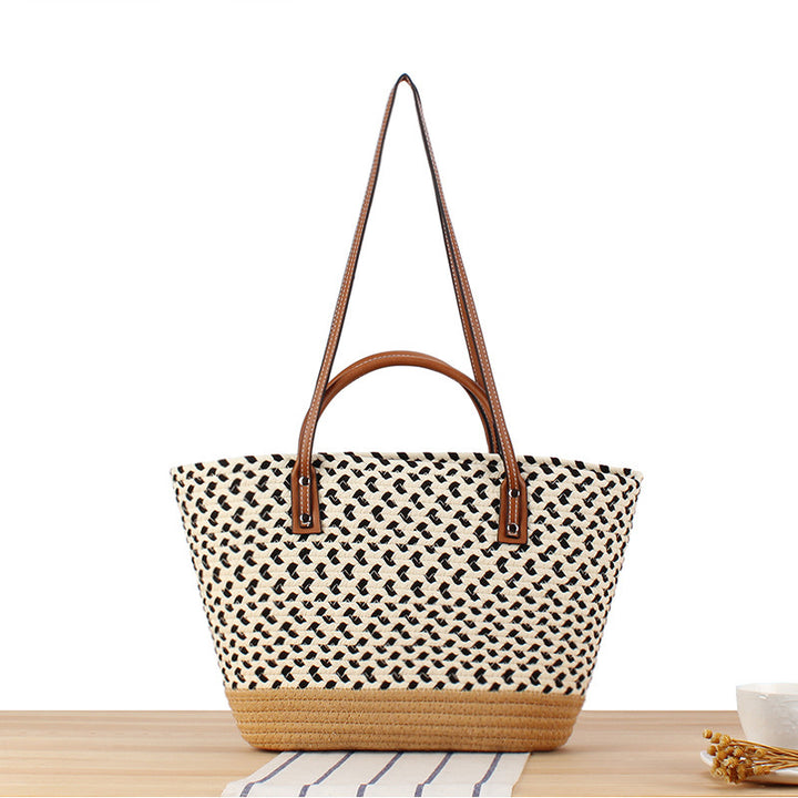 Spacious Shopping Bag Made from Handwoven Natural Material Bowlift