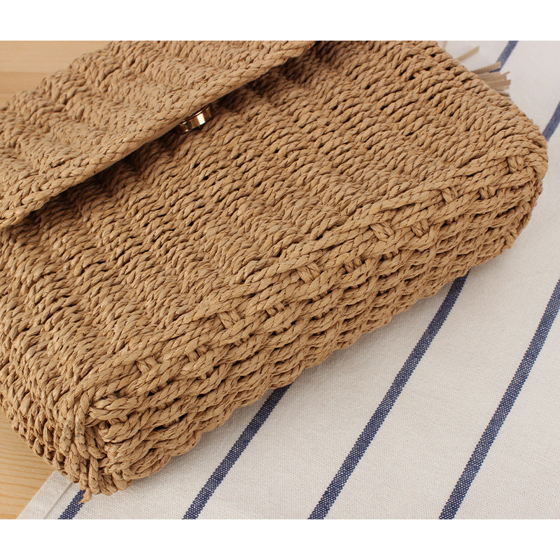 Elegant Shoulder Bag Made of Braided Natural Fabric Bowlift