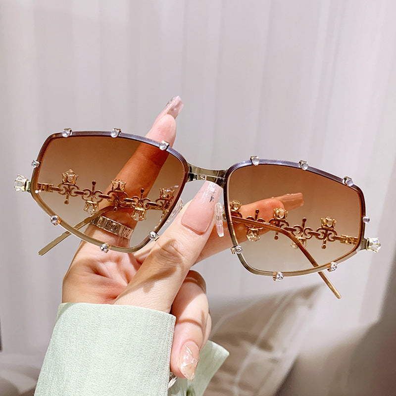 Ladies designer glasses with glamorous accent and sparkling glitter stones Bowlift