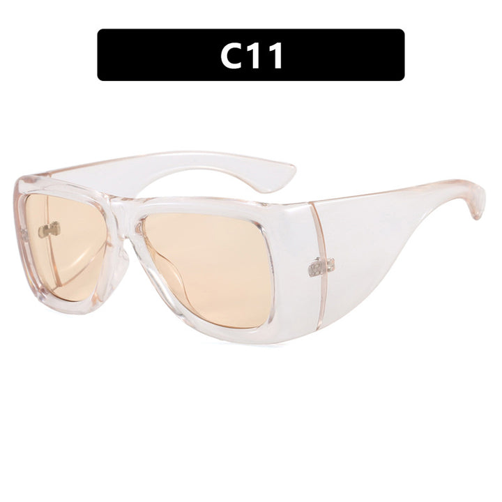 Ladies trendy oversized sunglasses with striking tortoiseshell design Bowlift