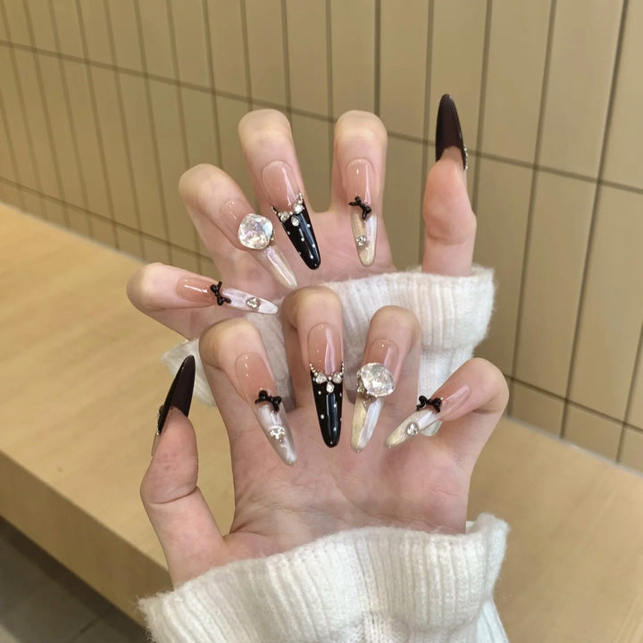 Elegant Floral Design Press-On Nail Extensions Bowlift