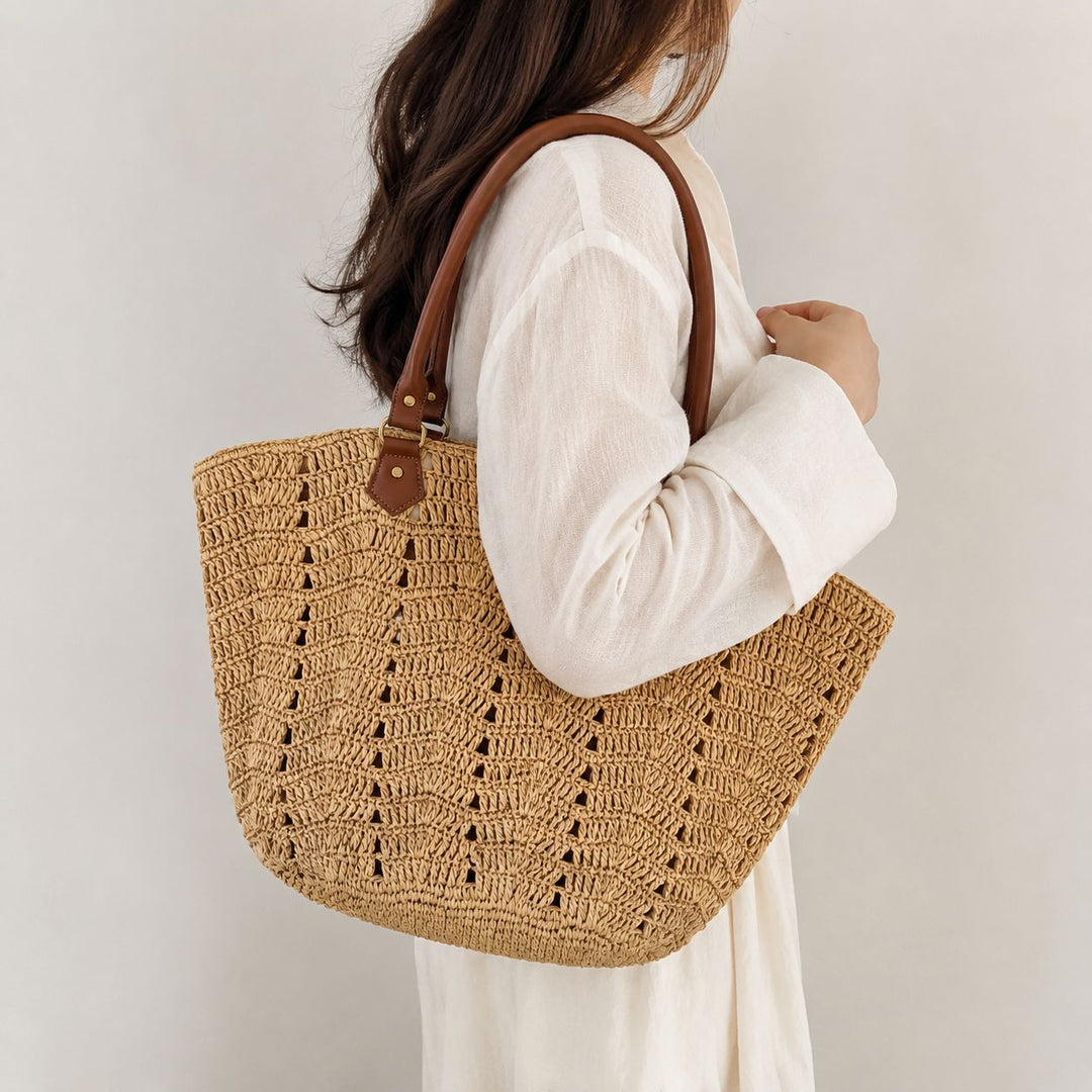 Handbag in Unique Braided Design Bowlift